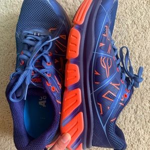 Hoka One One Infinite